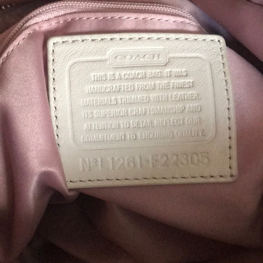 Coach Handbag - Picture 6 of 7